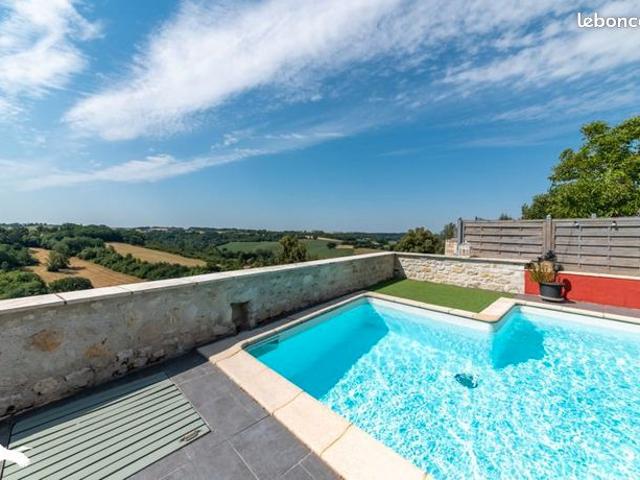 Maison de ville 4 pièces 205 m²
