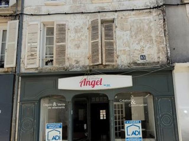 Maison de ville 4 pièces 200 m²