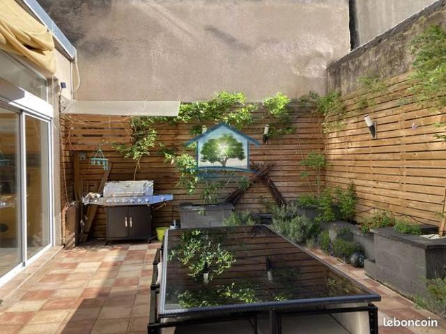 Maison de ville 4 pièces 215 m²