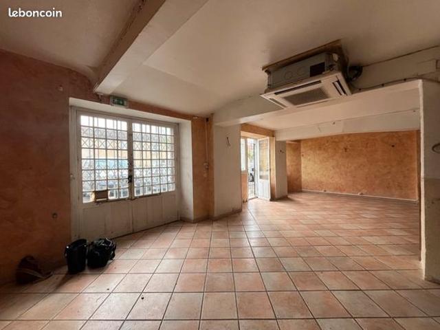 Maison de ville 4 pièces 210 m²