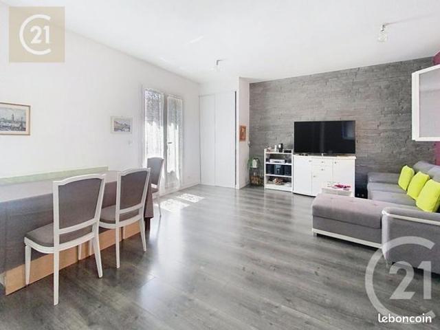 Maison de ville 4 pièces 80 m²