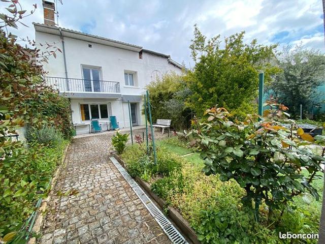 Maison de ville 4 pièces 80 m²