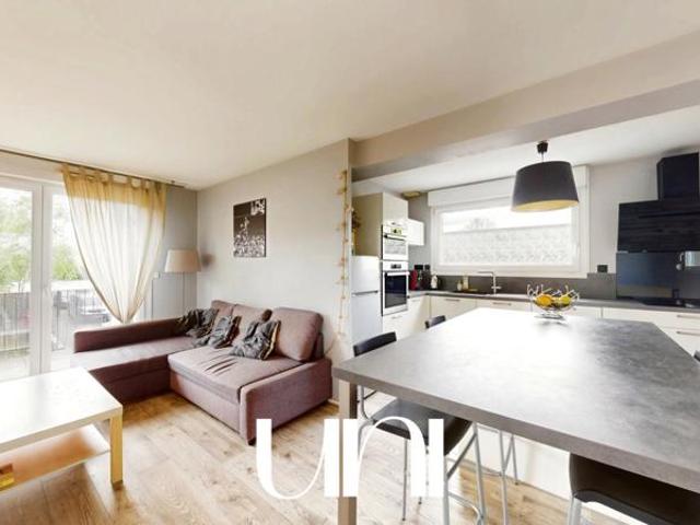 Appartement Duplex 4 pièces 83 m2 avec terrasse LOUVIGNY