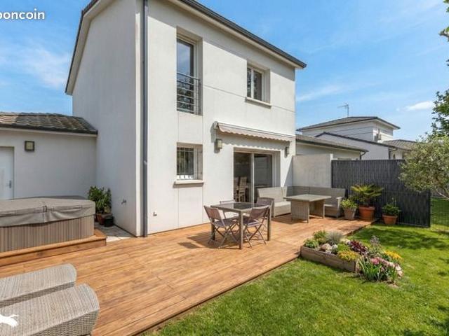 Maison de ville 4 pièces 90 m²