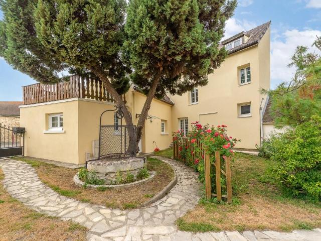 Maison de ville 4 pièces de 127 m² à Villeneuve sous Dammartin