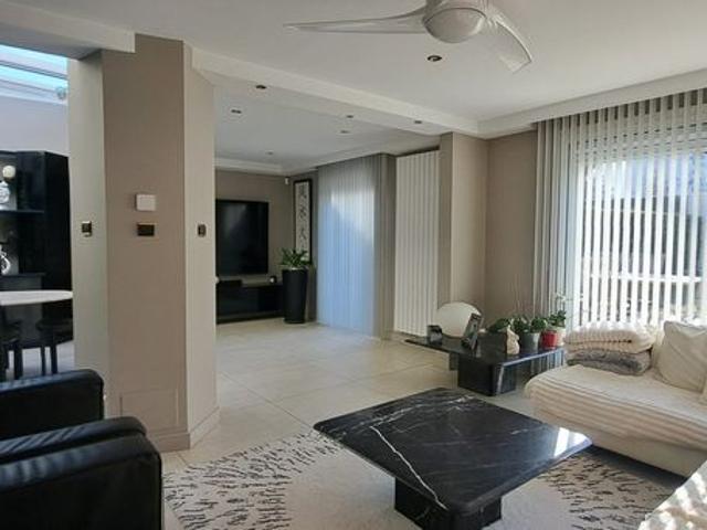 Maison de ville 5 pièces 104 m²