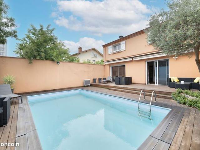 Maison de ville 5 pièces 130 m²