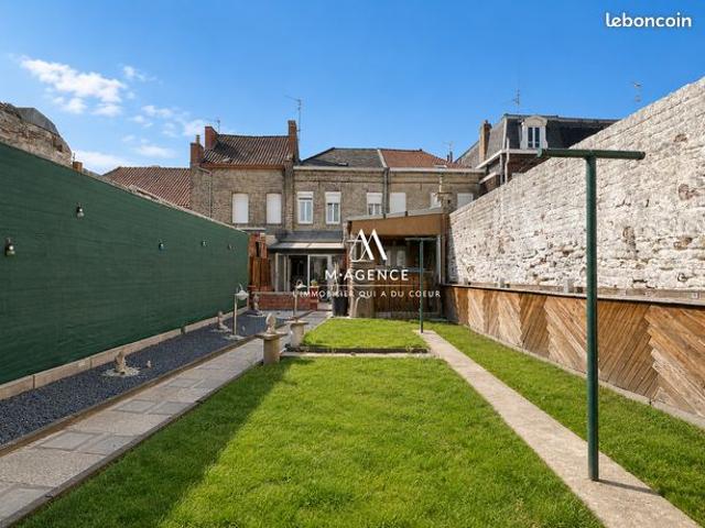 Maison de ville 5 pièces 144 m²
