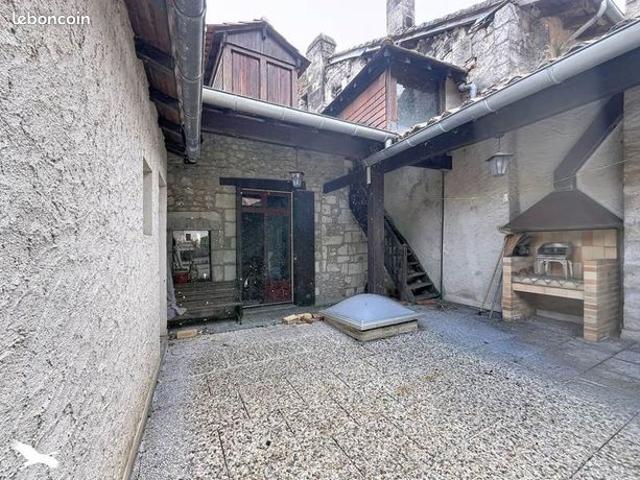 Maison de ville 5 pièces 144 m²