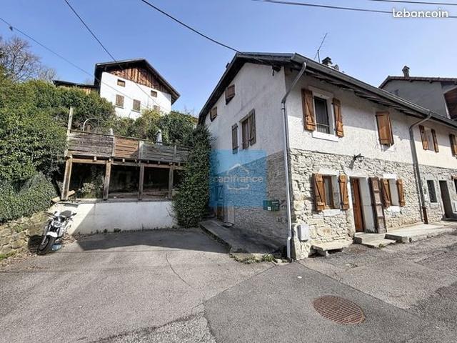 Maison de ville 5 pièces 144 m²