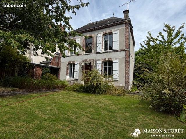 Maison de ville 5 pièces 145 m²
