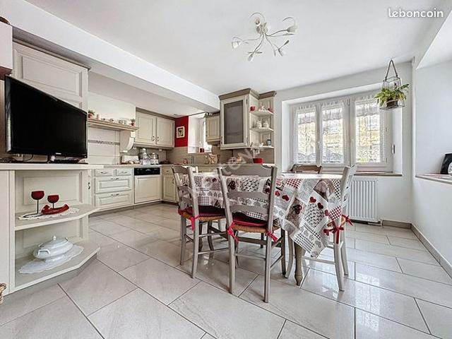 Maison de ville 5 pièces 146 m²