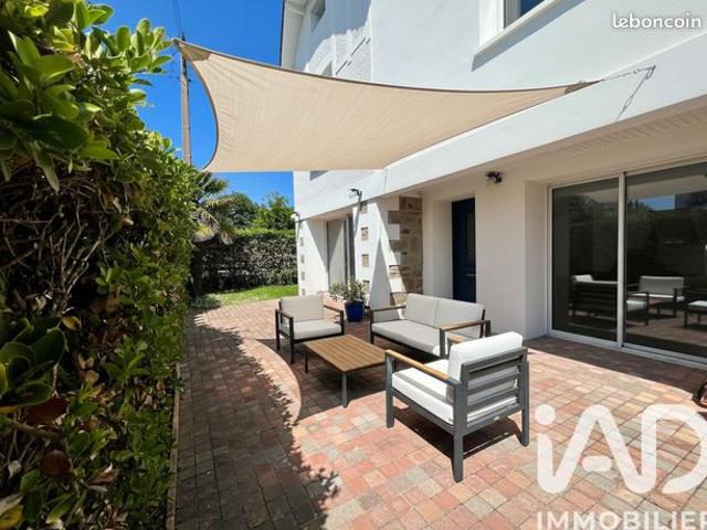 Maison familiale 5 pièces 147 m²