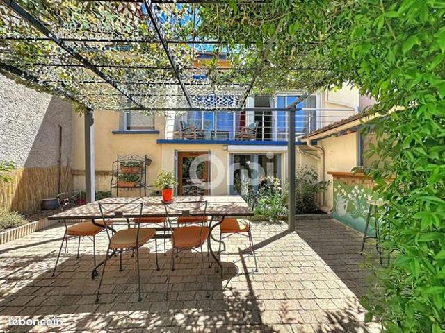 Maison de ville 5 pièces 140 m²