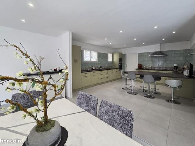 Maison de ville 5 pièces 157 m²