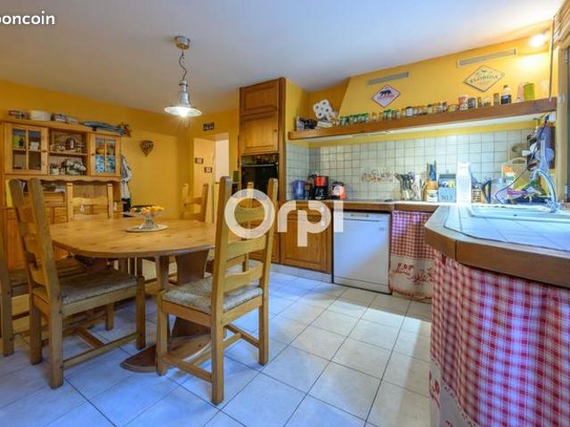 Maison de ville 5 pièces 150 m²