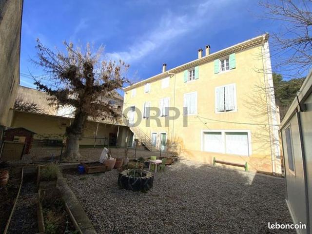 Maison de ville 5 pièces 152 m²
