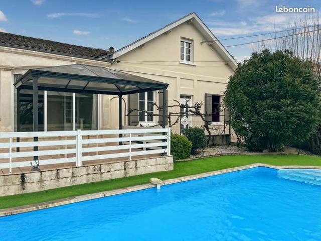 Maison de ville 5 pièces 161 m²