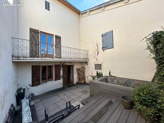 Maison de ville 5 pièces 162 m²