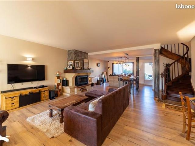 Maison de ville 5 pièces 183 m²