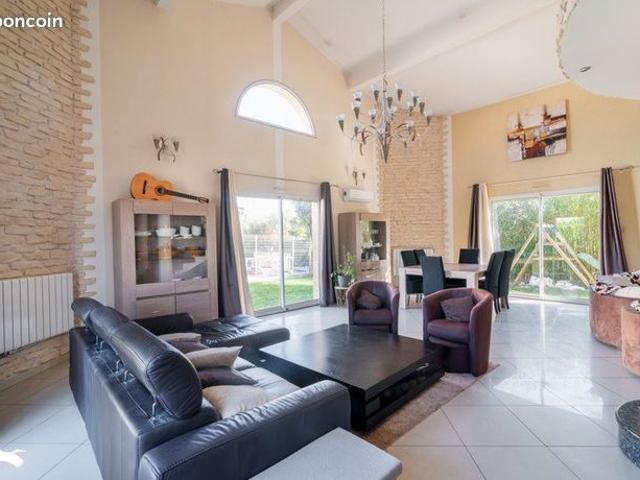 Maison de ville 5 pièces 205 m²