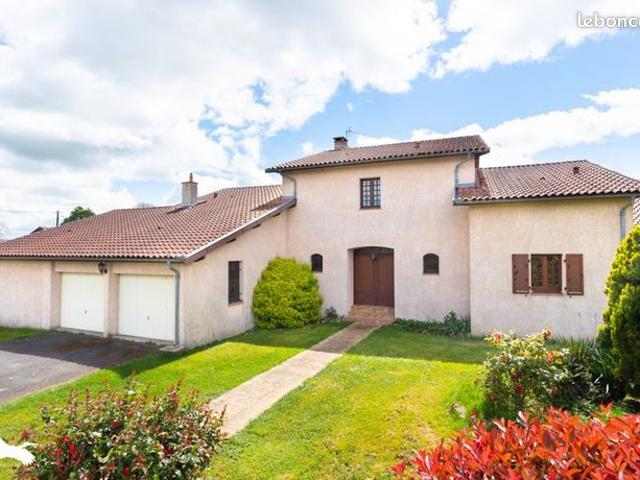 Maison de ville 5 pièces 221 m²