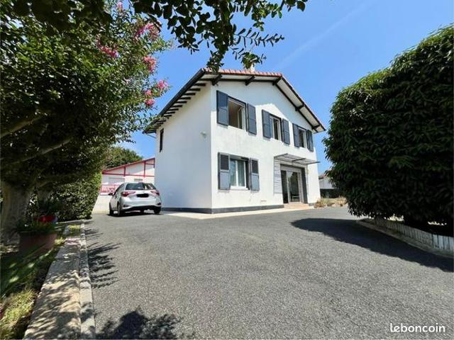 Maison de ville 6 pièces 104 m²