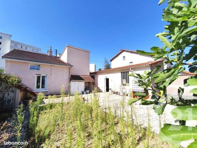 Maison de ville 6 pièces 111 m²