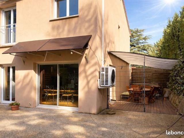 Maison de ville 6 pièces 128 m²