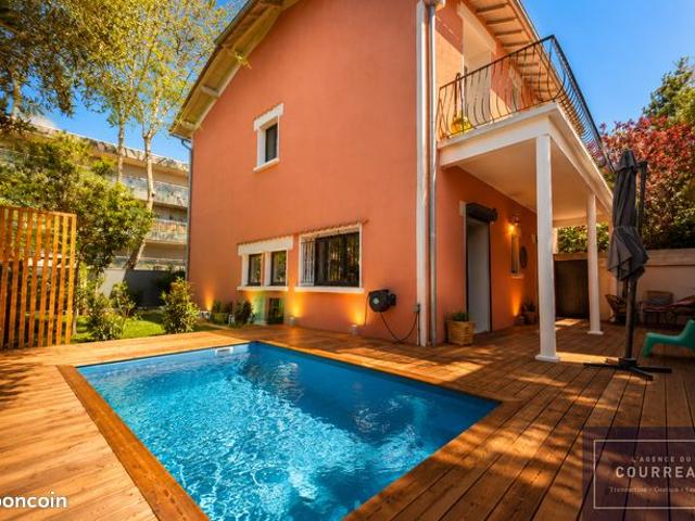 Maison de ville 6 pièces 128 m²