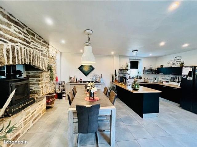 Maison de ville 6 pièces 121 m²