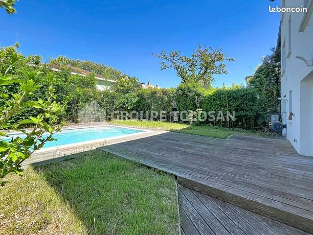 Maison de ville 6 pièces 122 m²