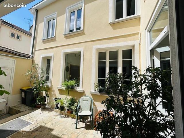 Maison de ville 6 pièces 135 m²
