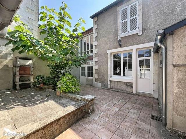 Maison de ville 6 pièces 137 m²