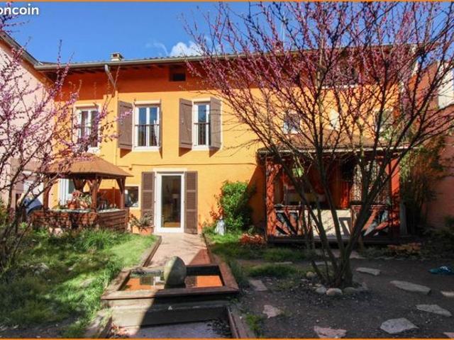 Maison de ville 6 pièces 130 m²