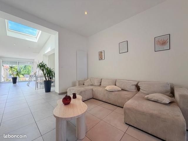 Maison de ville 6 pièces 130 m²