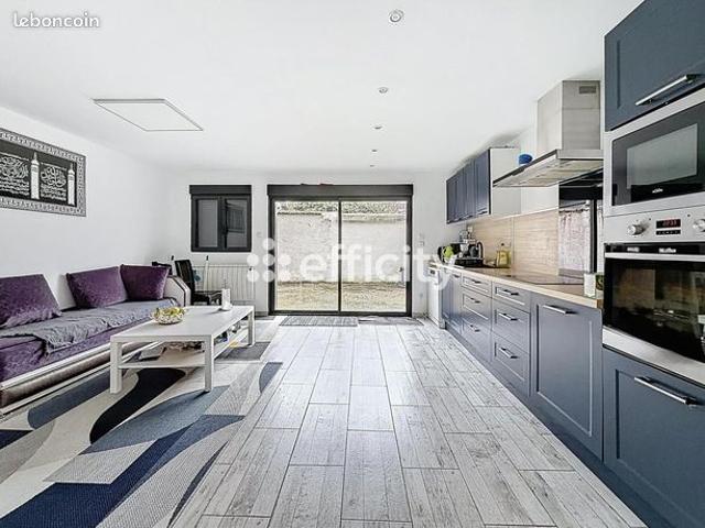 Maison de ville 6 pièces 130 m²