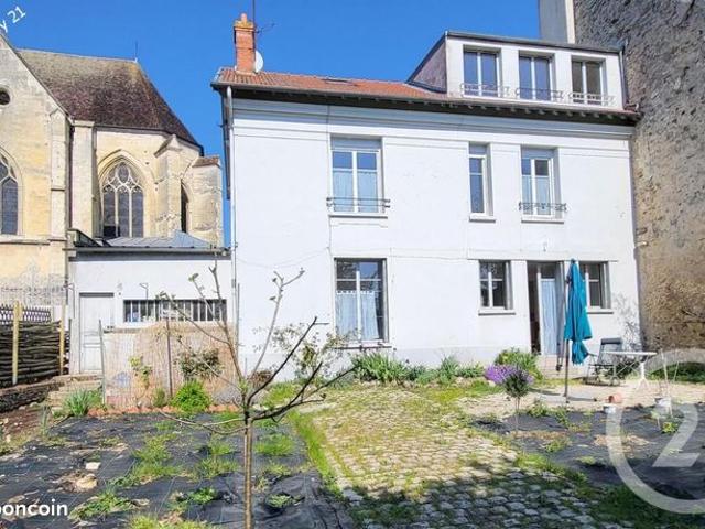 Maison de ville 6 pièces 145 m²