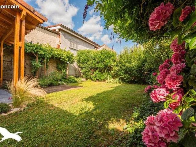 Maison de ville 6 pièces 145 m²