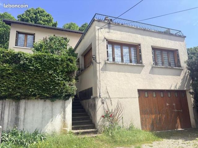 Maison de ville 6 pièces 147 m²