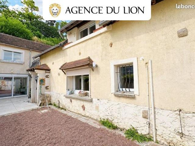 Maison de ville 6 pièces 147 m²