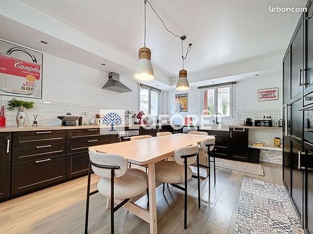 Maison de ville 6 pièces 148 m²