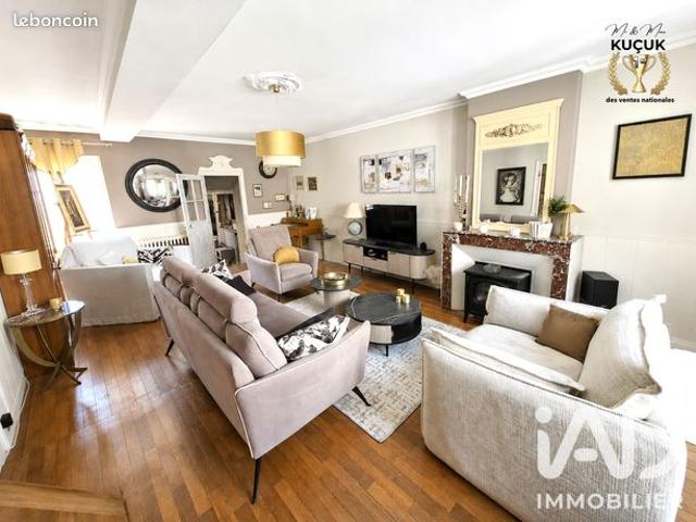Maison de ville 6 pièces 140 m²