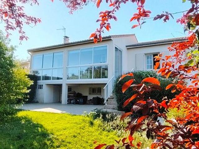 Maison de ville 6 pièces 140 m²