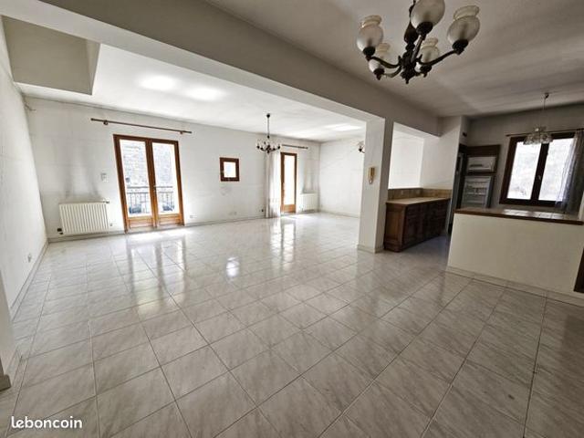 Maison de ville 6 pièces 140 m²