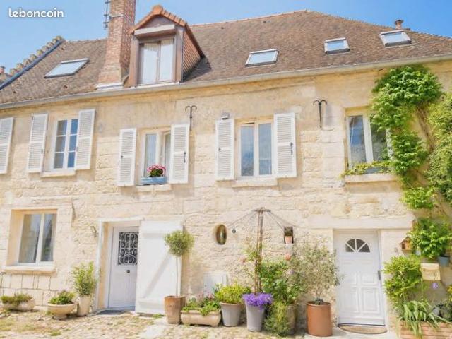 Maison de ville 6 pièces 141 m²