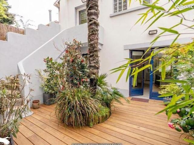Maison de ville 6 pièces 141 m²