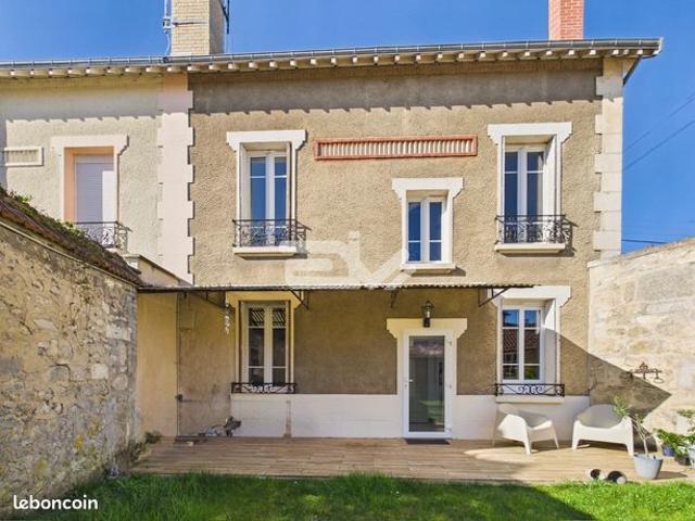 Maison de ville 6 pièces 142 m²