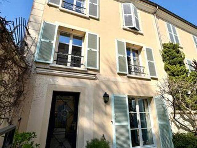 Maison de ville 6 pièces 155 m²