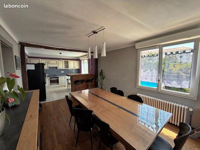 Maison de ville 6 pièces 150 m²